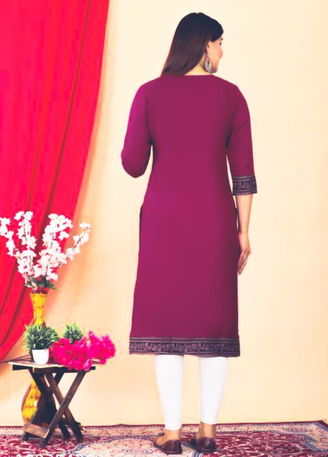 Women's Elegant Daily Wear Ethnic Kurti